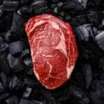 Græsfodret ribeye steaks – sydamerikansk bøf med intens smag og flot struktur
