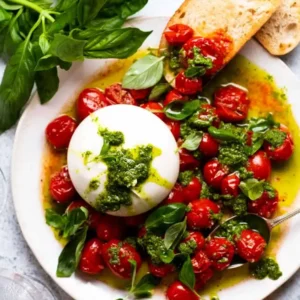 Økologisk frisk burrata – cremet ost i håndlavet italiensk stil