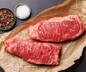 Umi - The Art of Beef Angus Striploin - MBS 3+