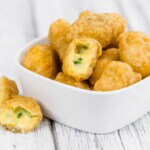 Chili Cheese Nuggets 1kg | Sprøde ostebid med chili