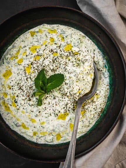 Tzatziki 175 g – cremet yoghurtdressing med agurk og hvidløg til grillmad og kebab